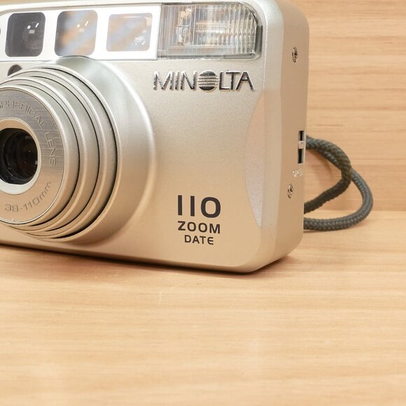 Vintage Minolta 110 Zoom Date / 35mm Film Camera / Tested & Working / Silver - Picture 4 of 8